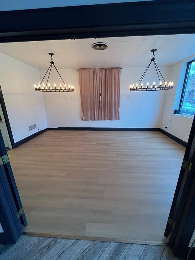 Vinyl Flooring Replacement in Chicago For an Entertainment Venue Thumbnail